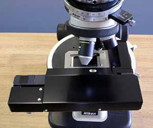 stage to the polarizing microscope